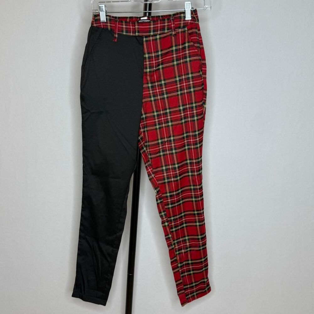 Hot Topic scene kid emo black & red plaid pants